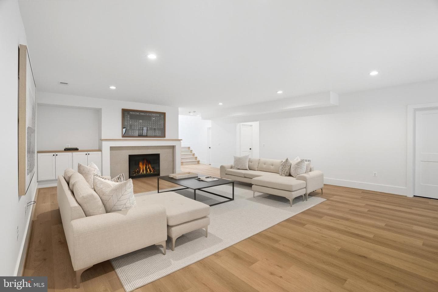 1111 Ingleside Avenue photo 83