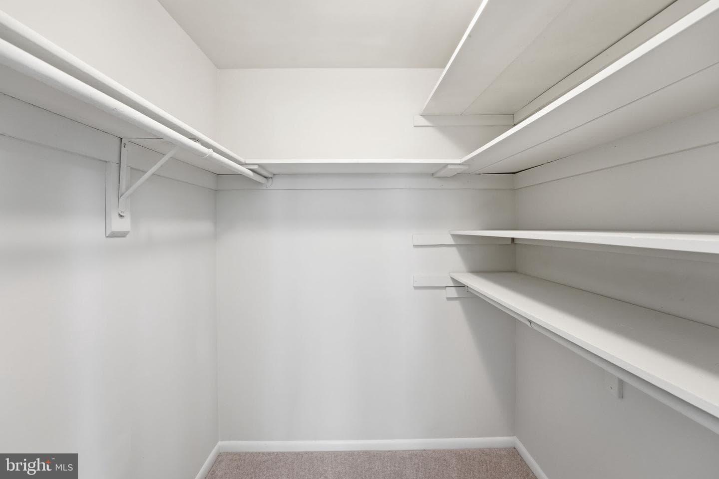7803 Fieldcrest Court photo 18