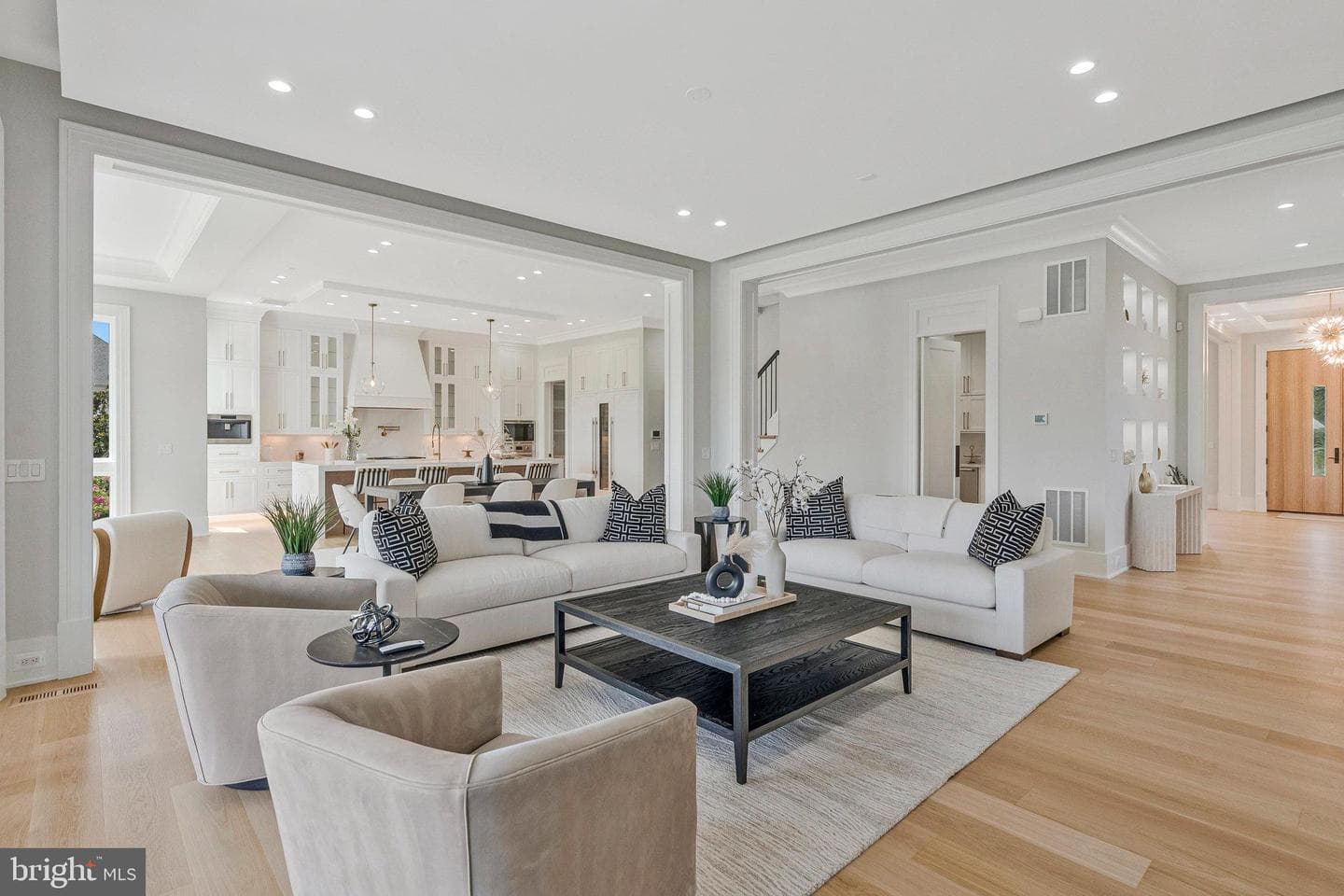 7007 Hector Road photo 21