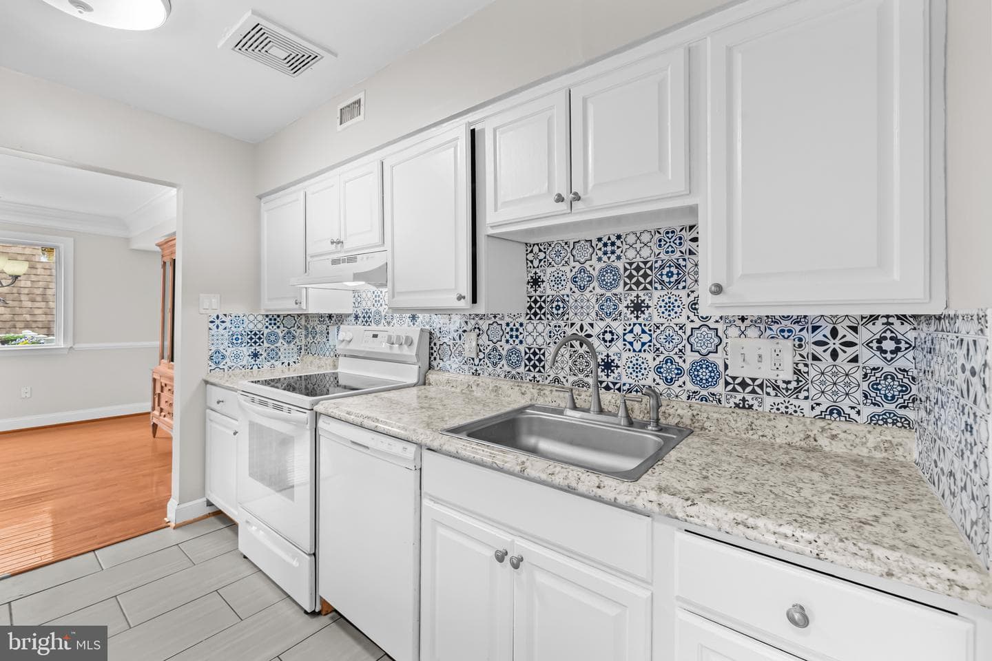 3911 Manzanita Place #E photo 14