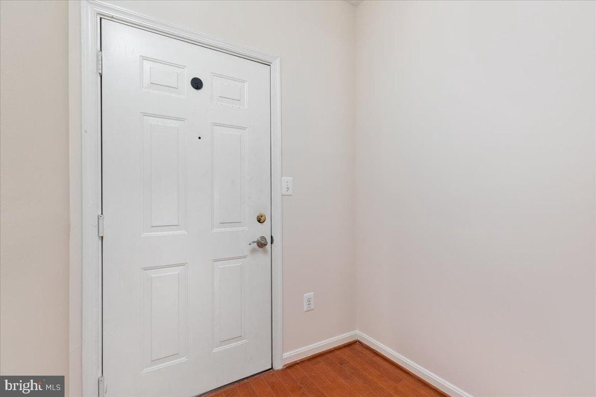 1705 Lake Shore Crest Drive #25 photo 3