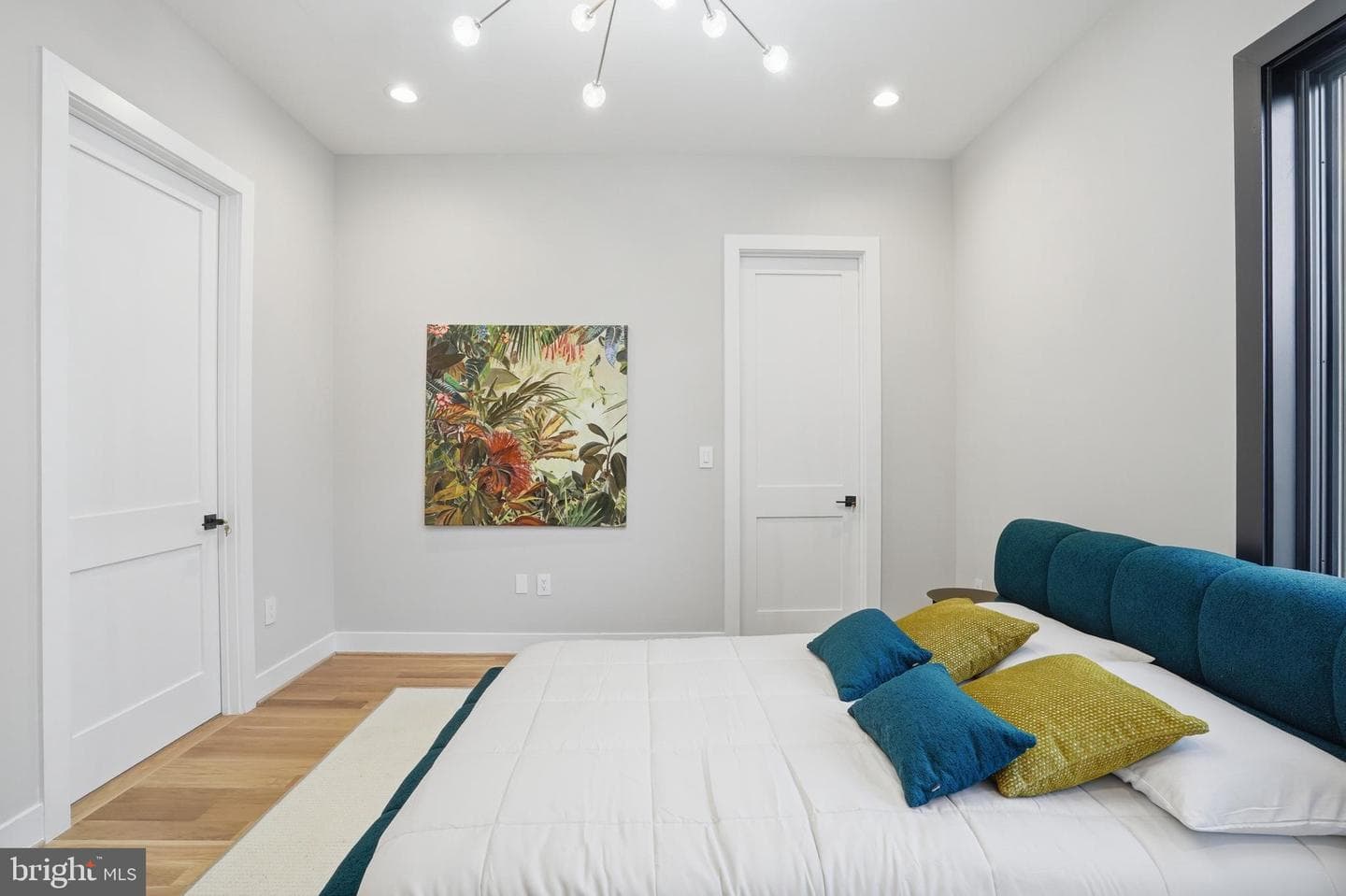 1805 Franklin Avenue photo 18