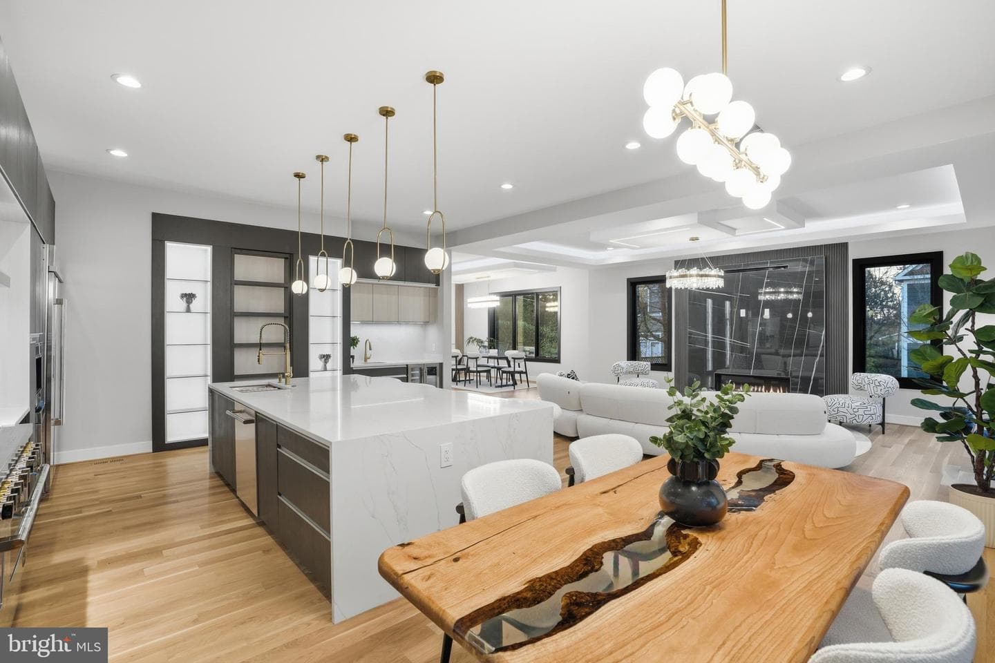 1805 Franklin Avenue photo 32