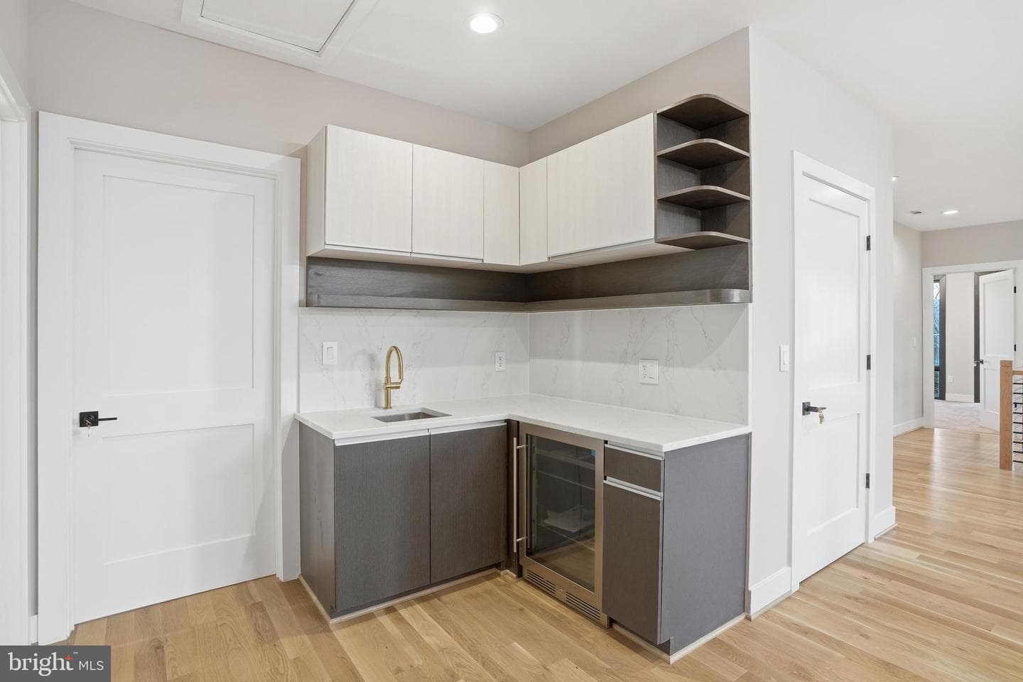 1805 Franklin Avenue photo 45