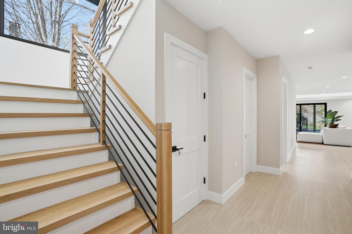 1805 Franklin Avenue photo 72