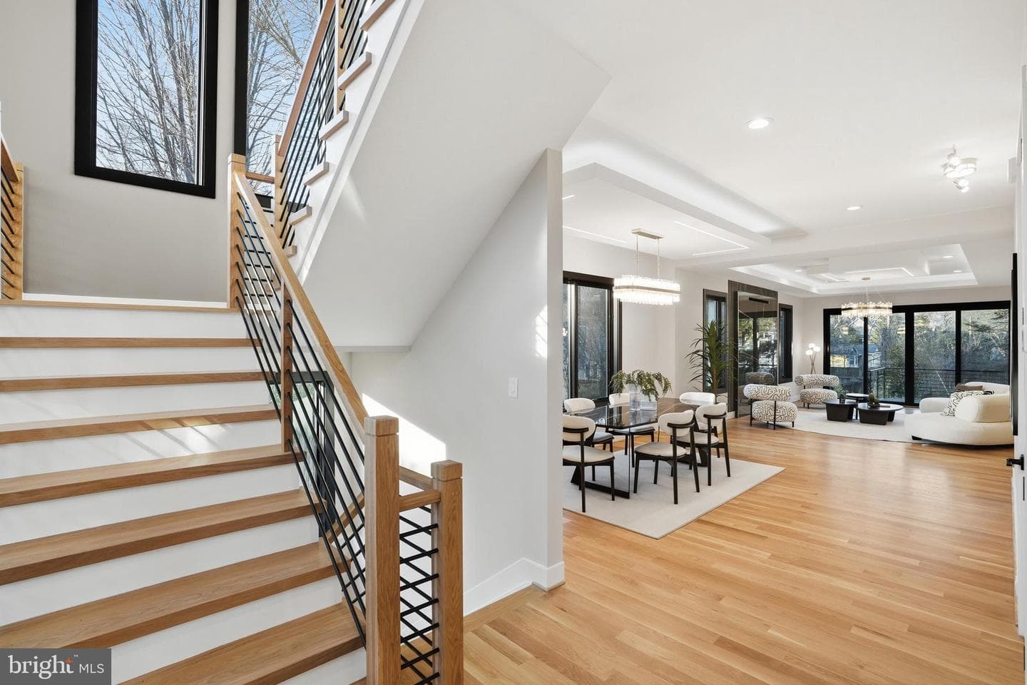 1805 Franklin Avenue photo 9