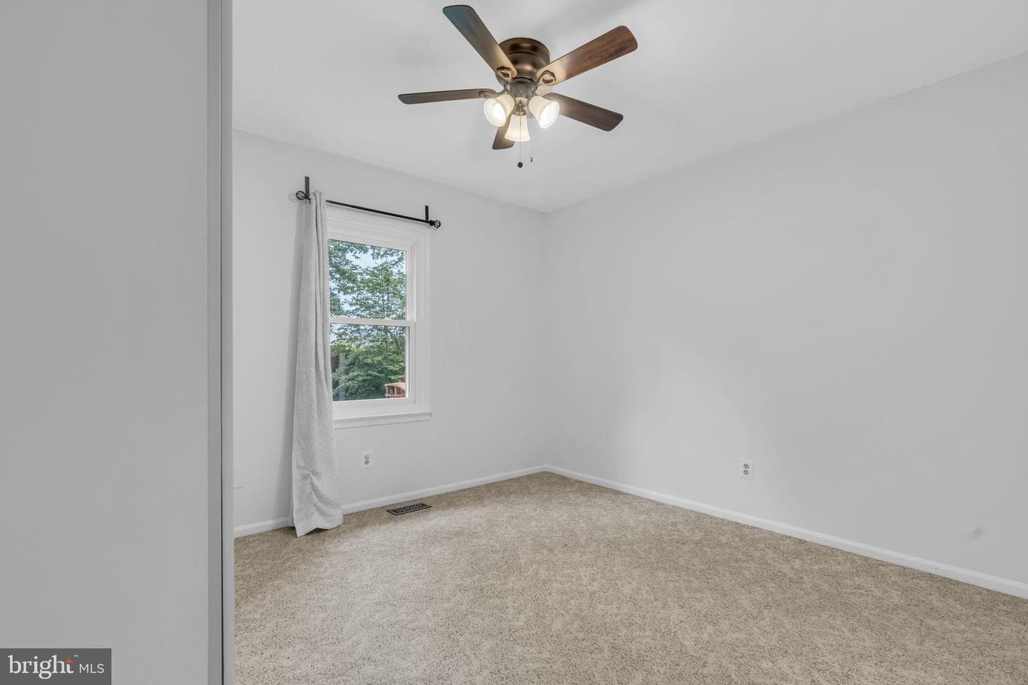 1606 Montmorency Drive photo 36