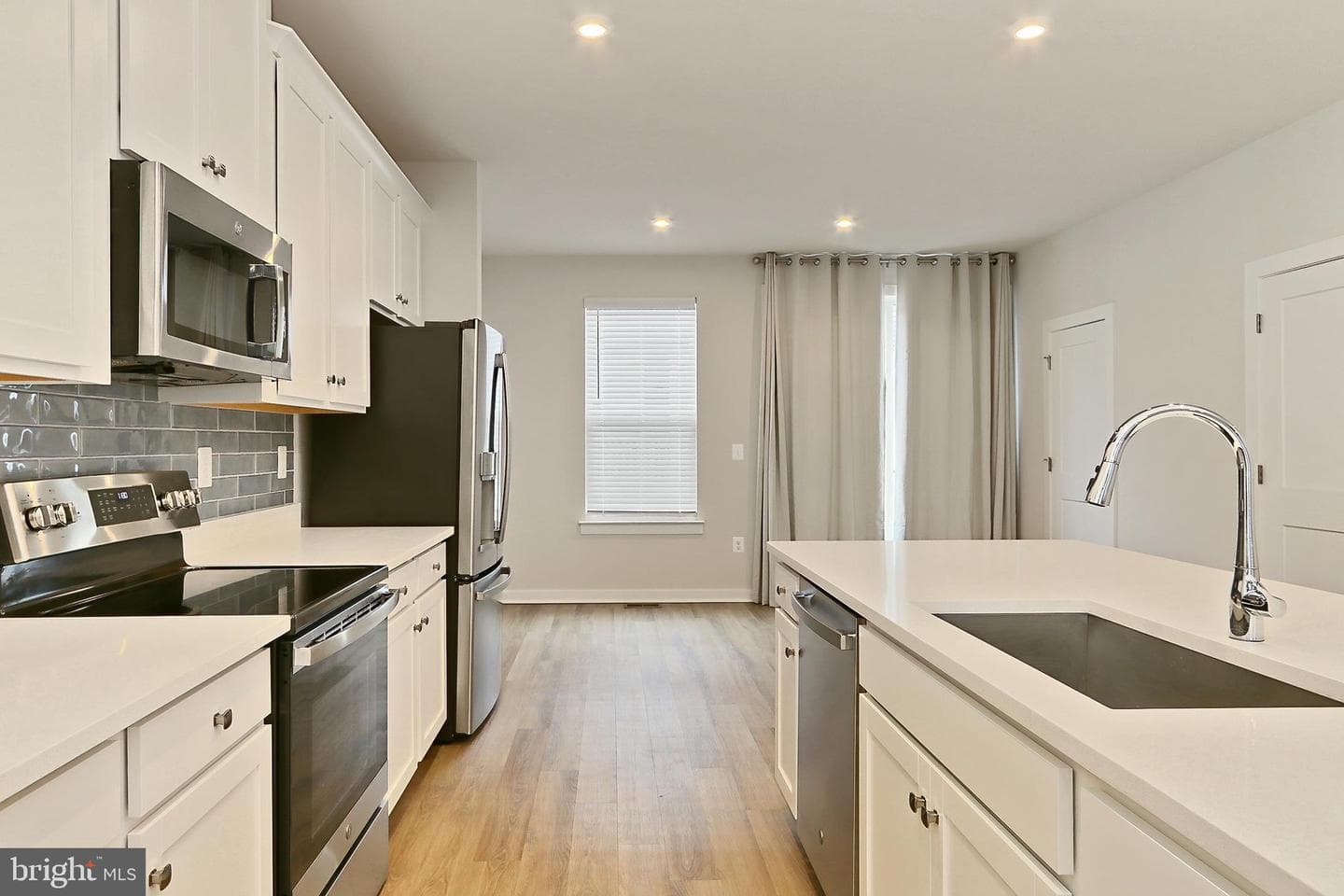 14176 Gypsum Loop photo 27