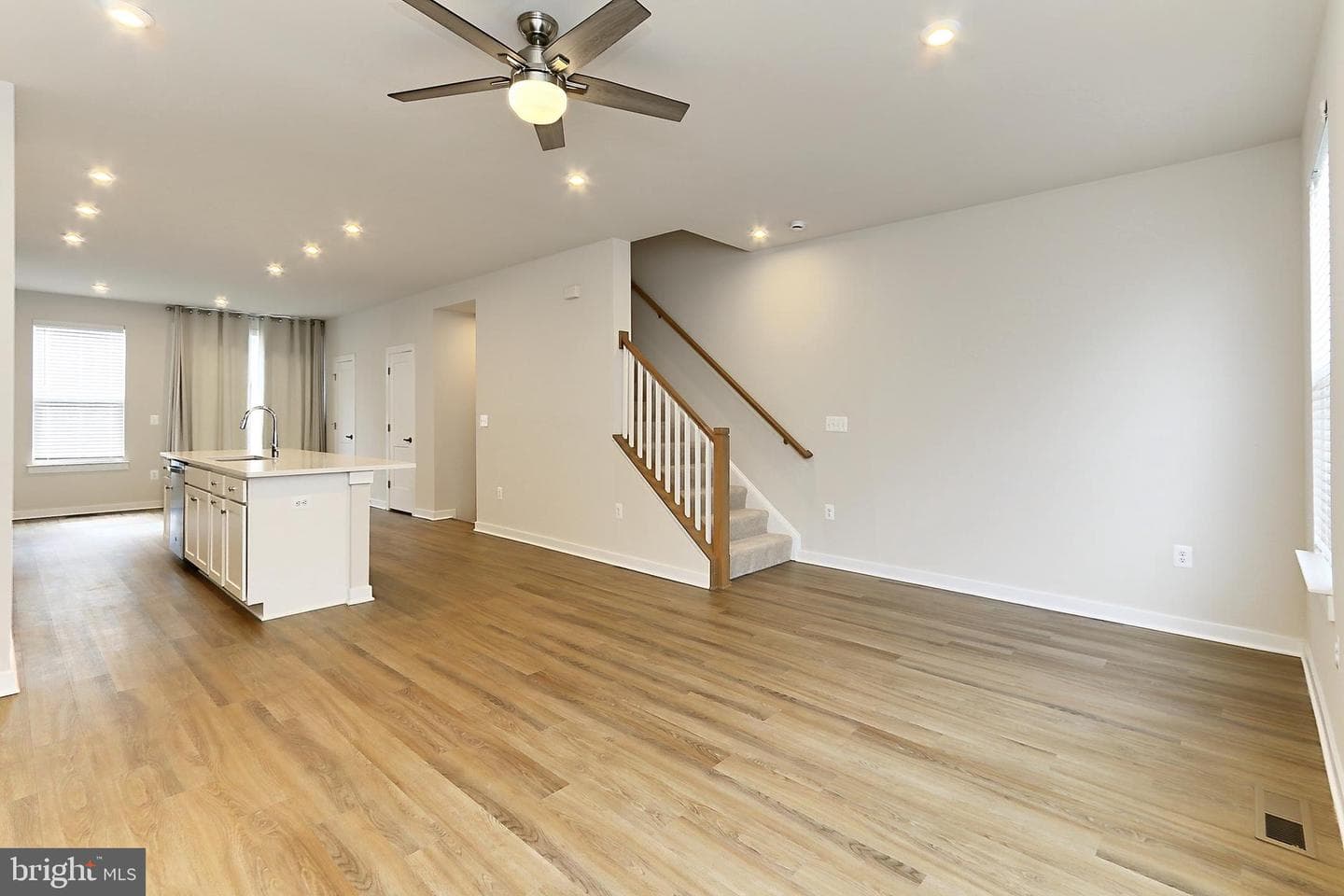 14176 Gypsum Loop photo 6