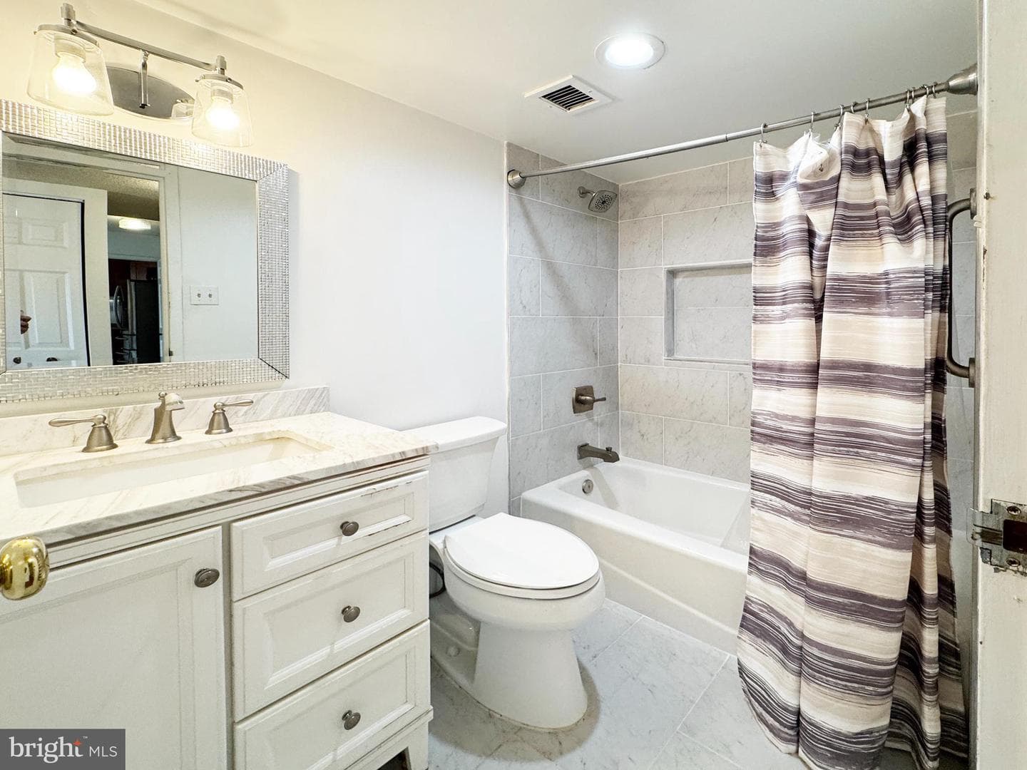 6800 Fleetwood Road #818 photo 22