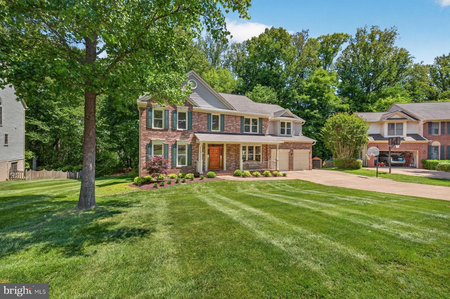 8704 Margaret Lane photo 3