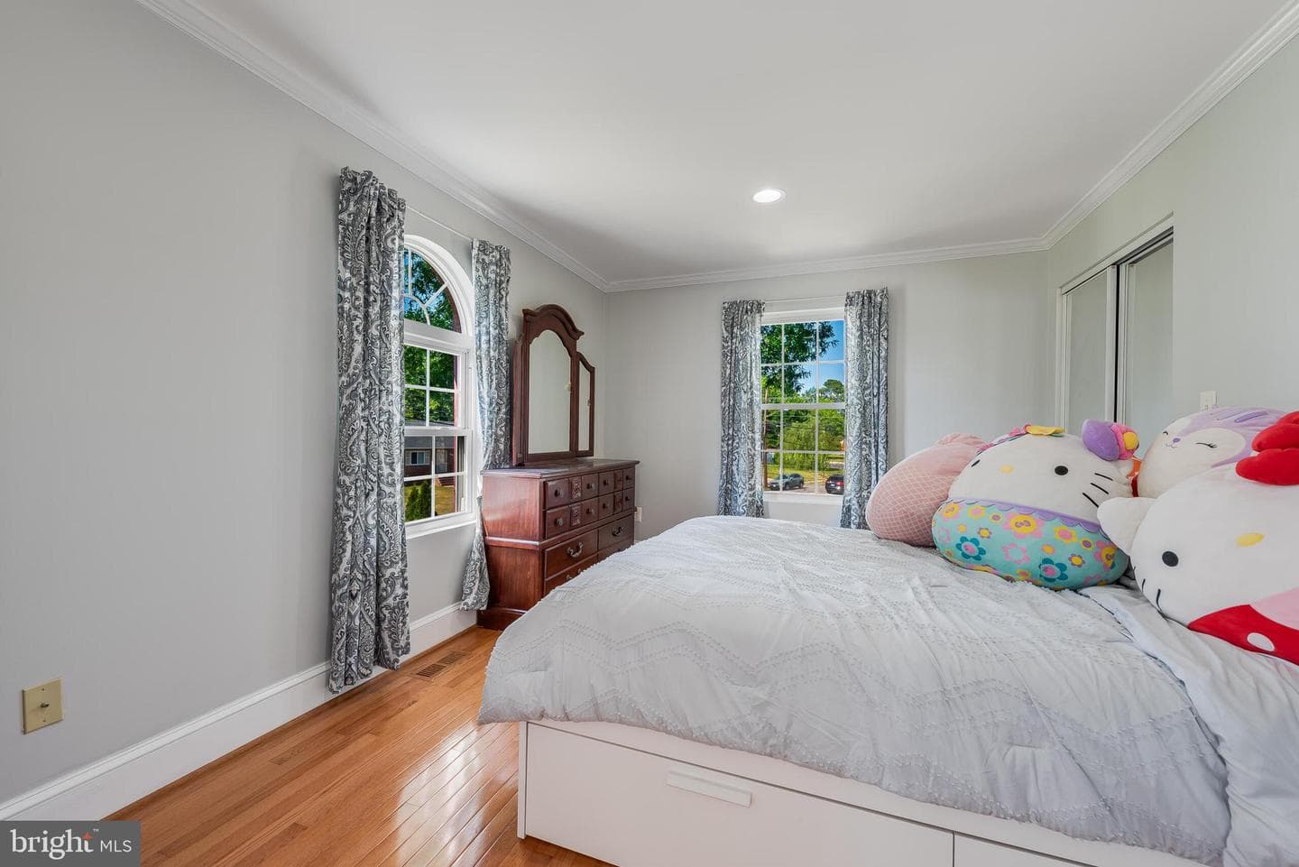 6951 Essex Avenue photo 7