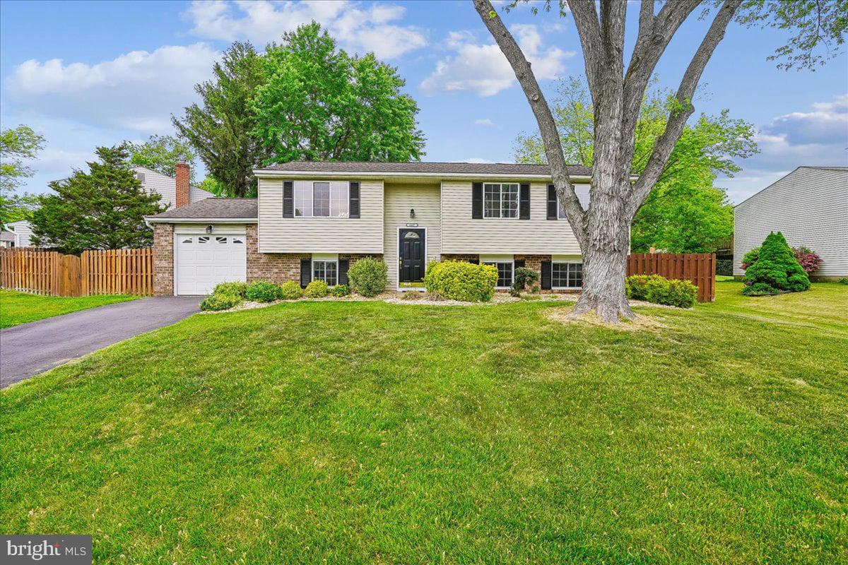 4407 Vantage Court photo 52