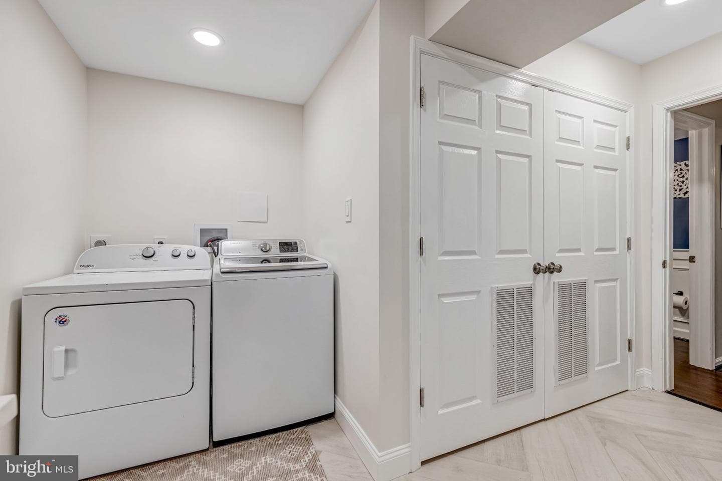 8619 Nanlee Drive photo 45