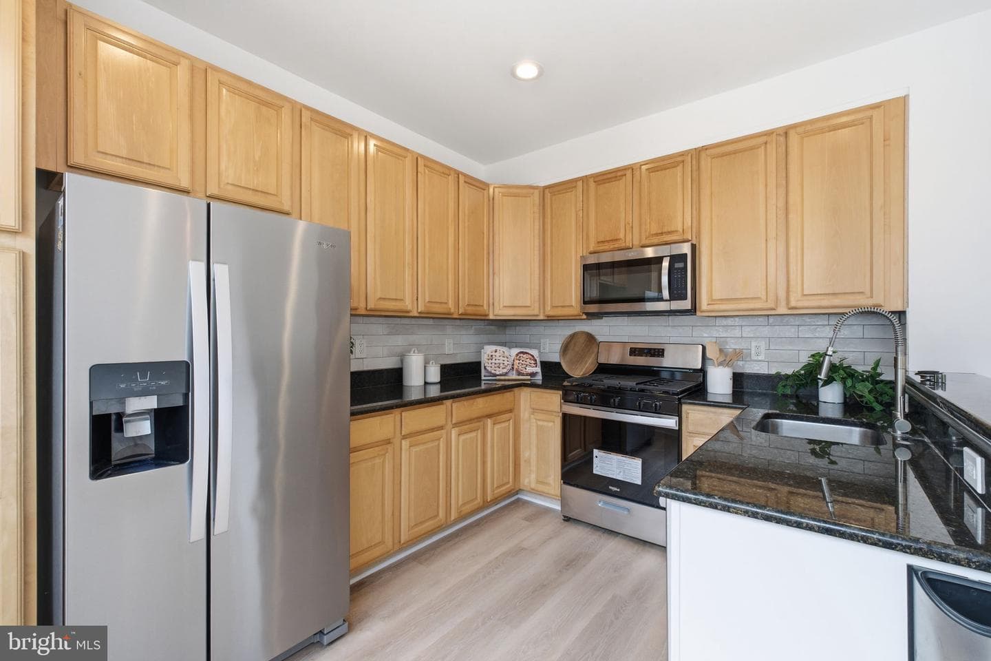 4067 Fountainside Lane photo 16