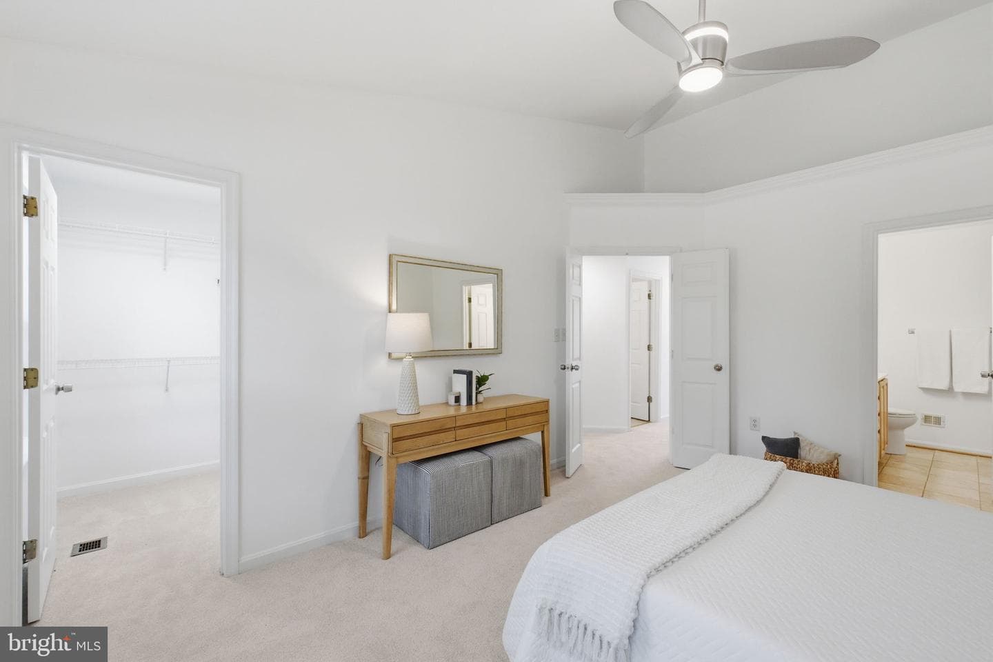 4067 Fountainside Lane photo 24