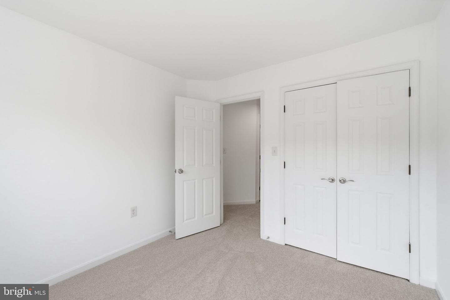 4067 Fountainside Lane photo 28