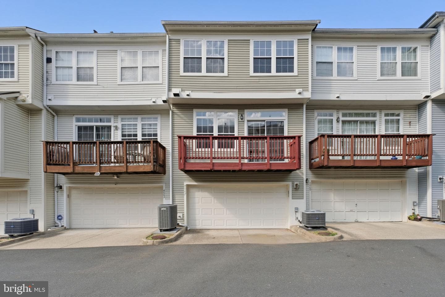 4067 Fountainside Lane photo 34