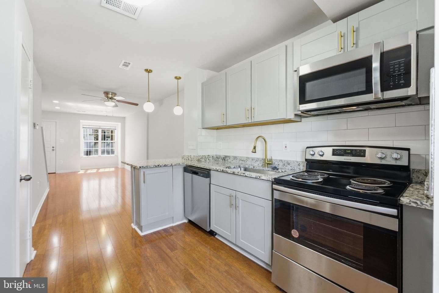 4225 Sauterne Court photo 2
