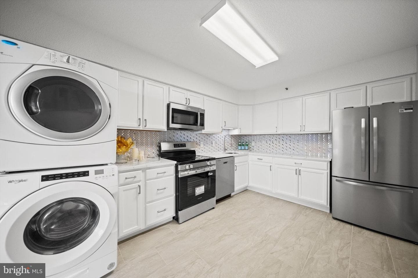 3709 S George Mason Drive #1107 East photo 2