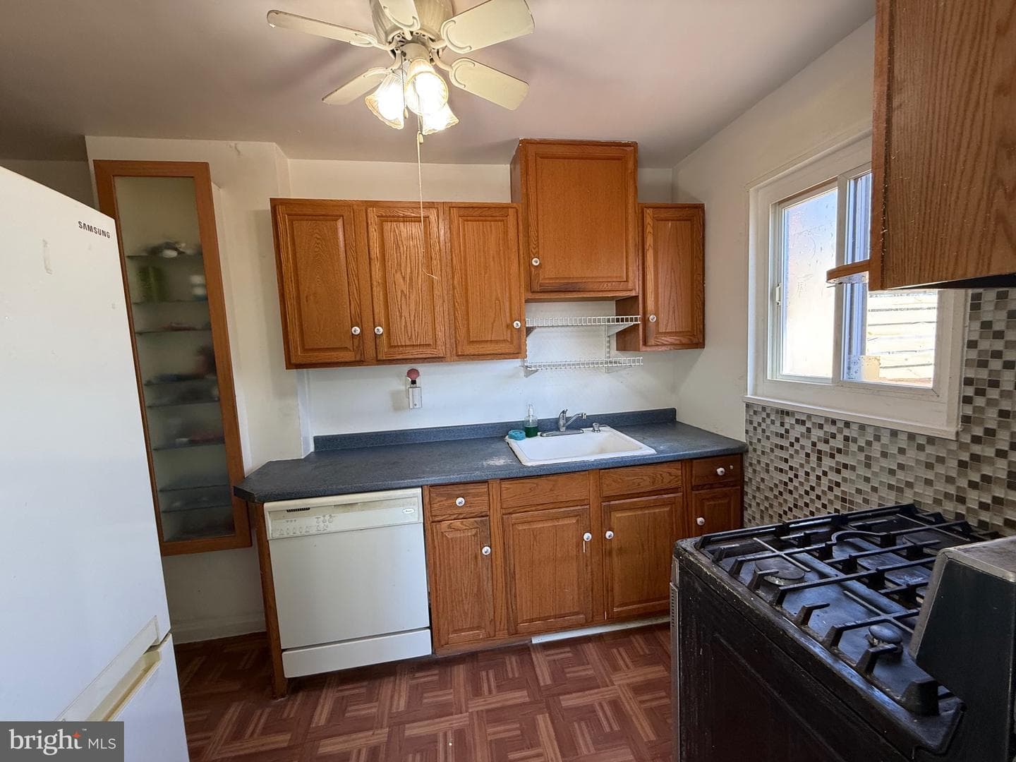 6821 Kenyon Drive photo 9