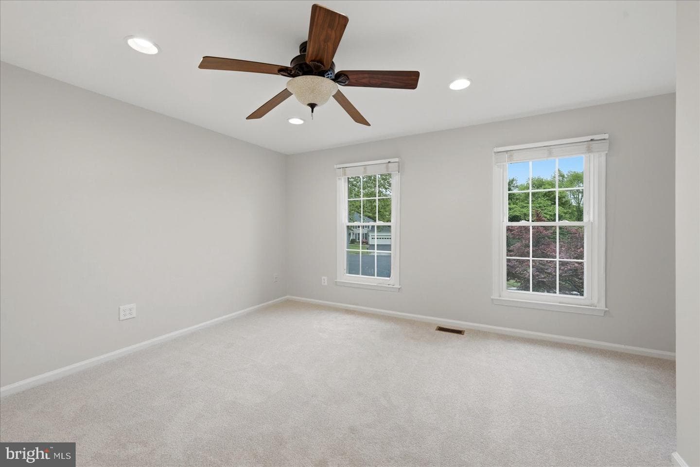 3244 Duck Pond Court photo 24