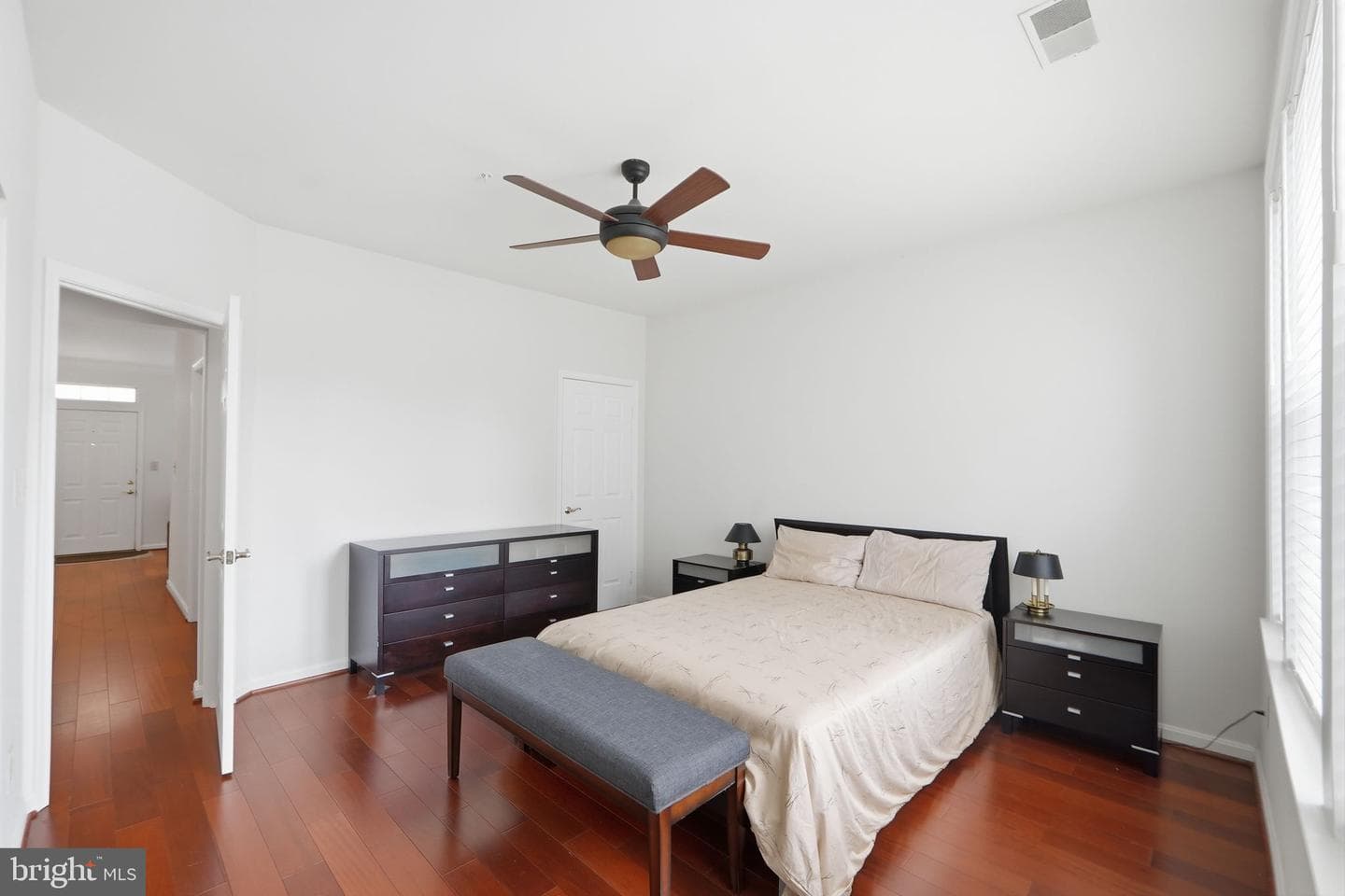 7023 Haycock Road photo 17