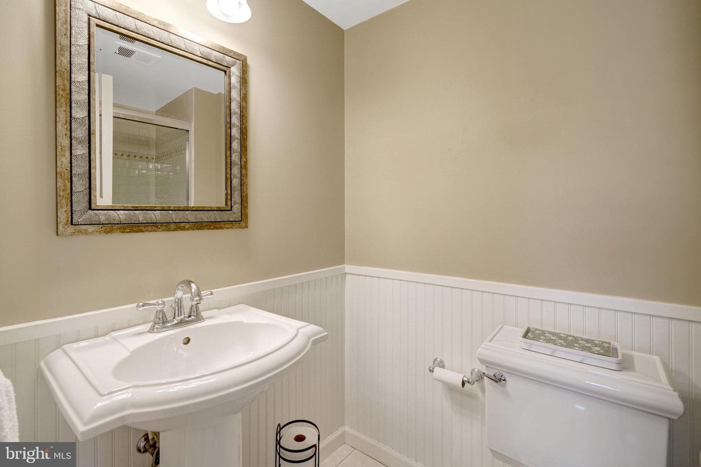 5700 Broadmoor Street photo 47
