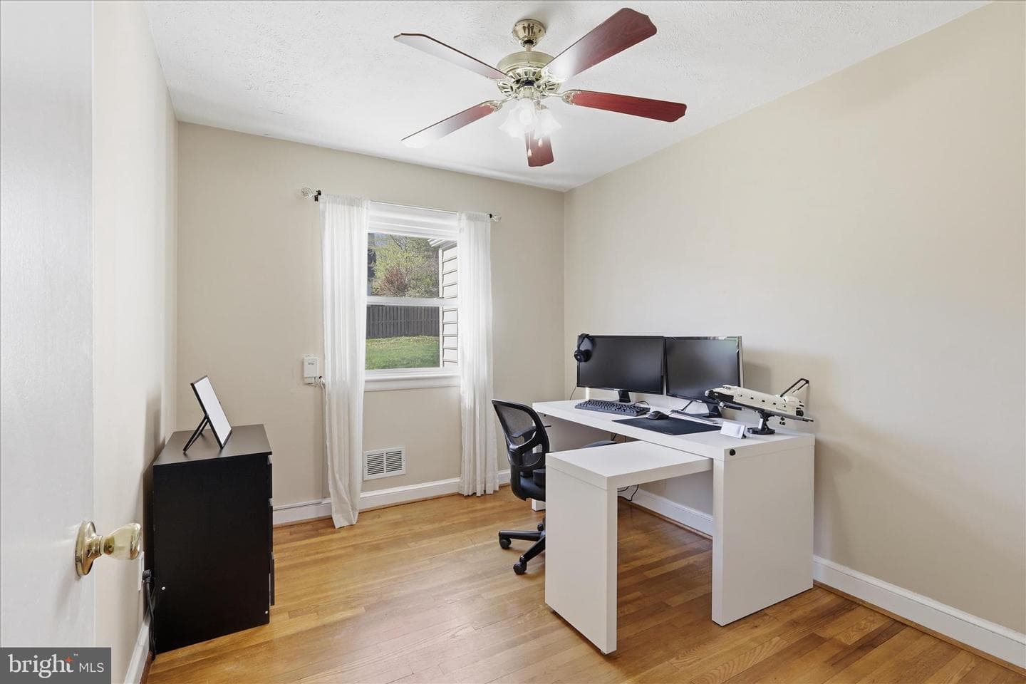 100 Tapawingo Road SE photo 16