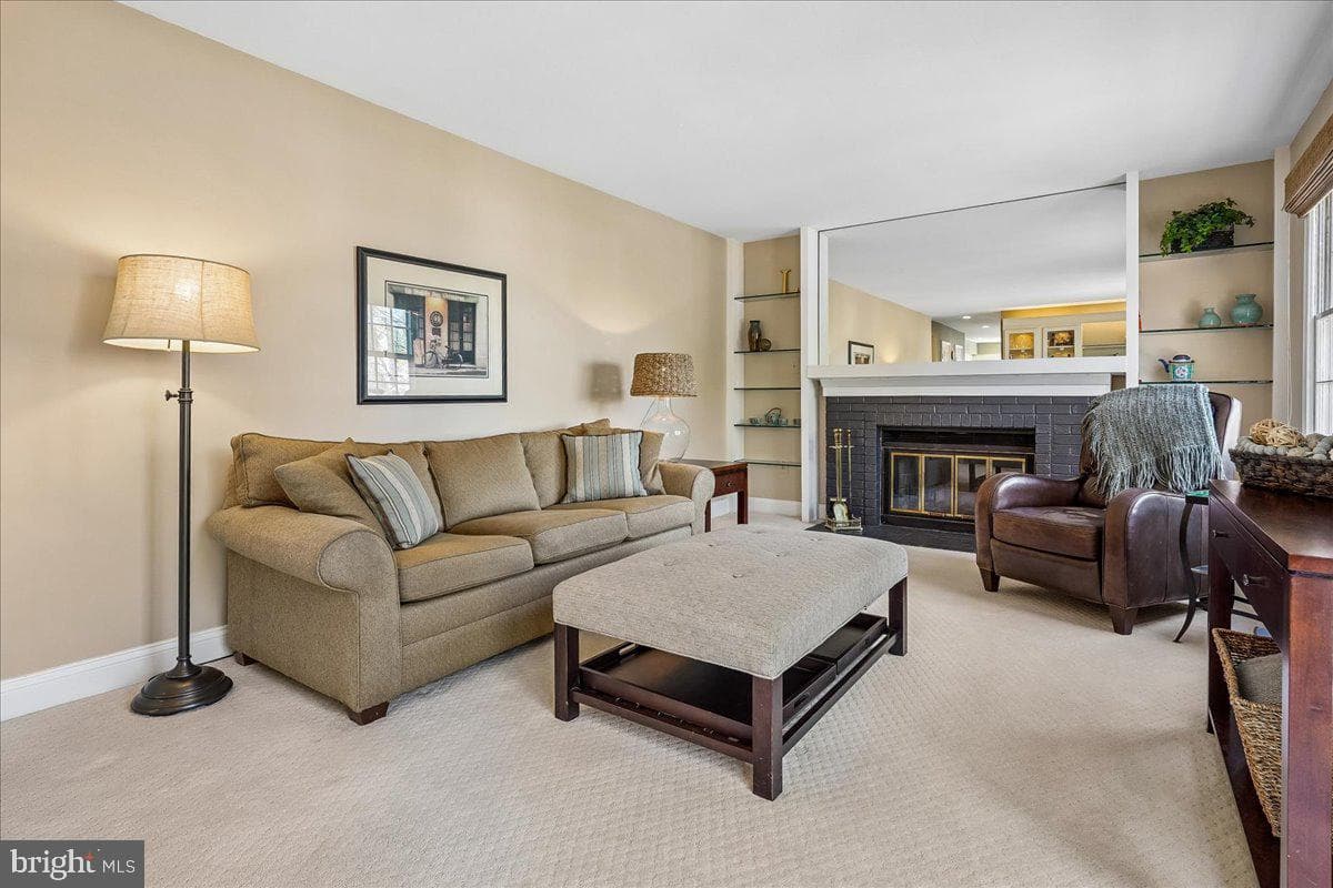 7801 Blue Jasmine Court photo 17