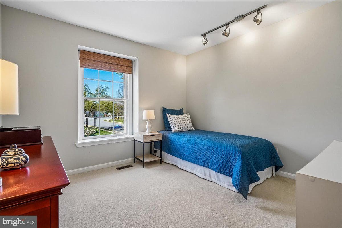 7801 Blue Jasmine Court photo 32