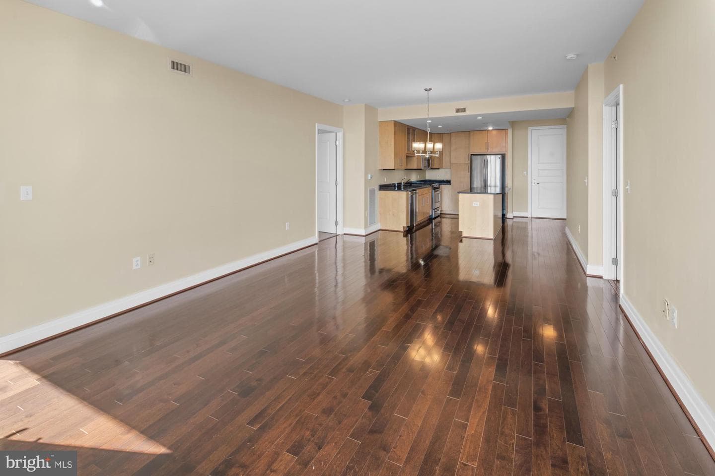 8220 Crestwood Heights Drive #1215 photo 18