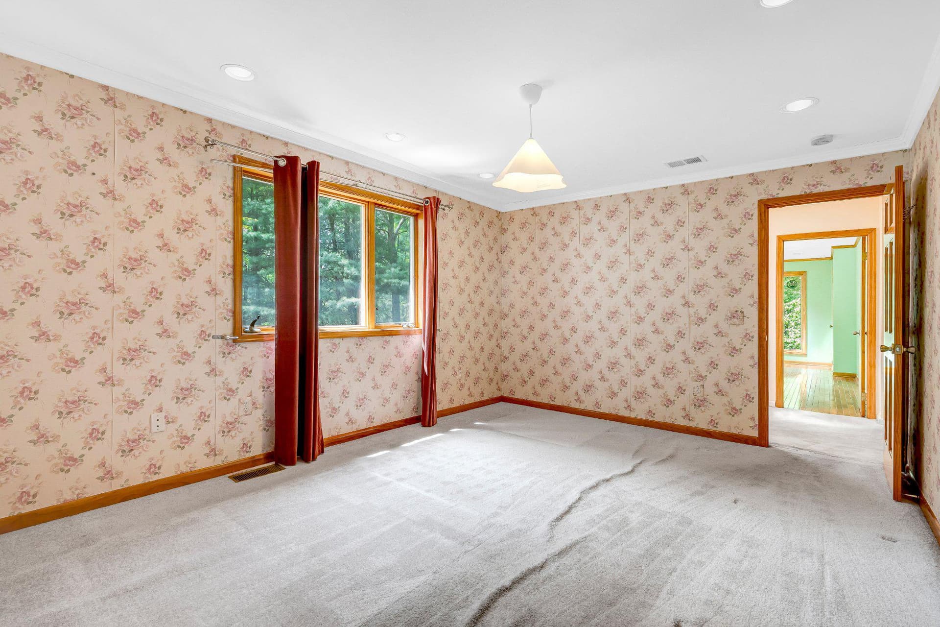 10910 Miller Road photo 34