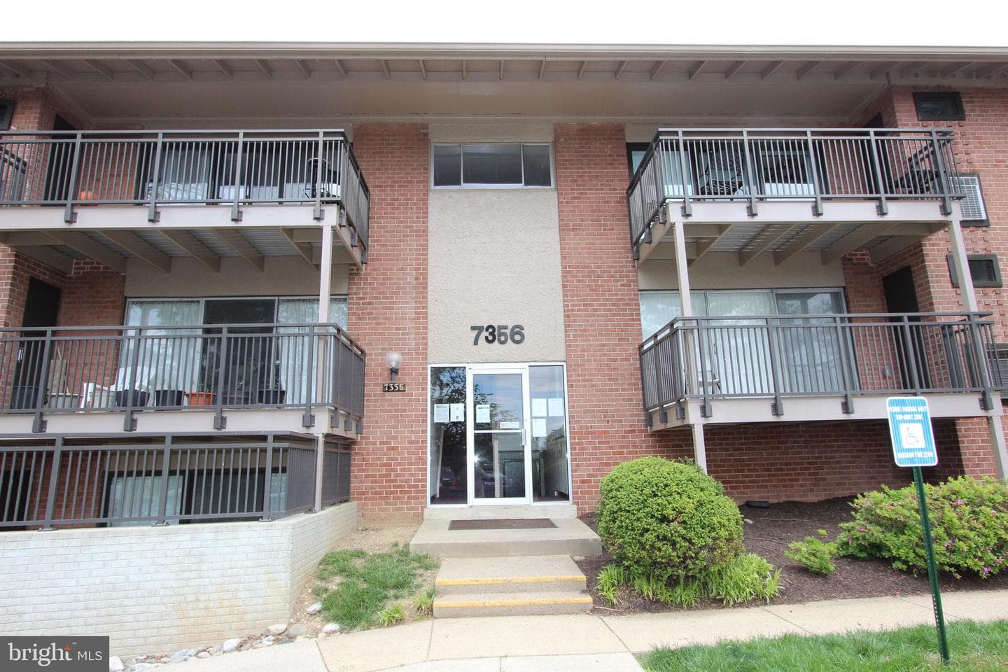 7356 Lee Highway #t3