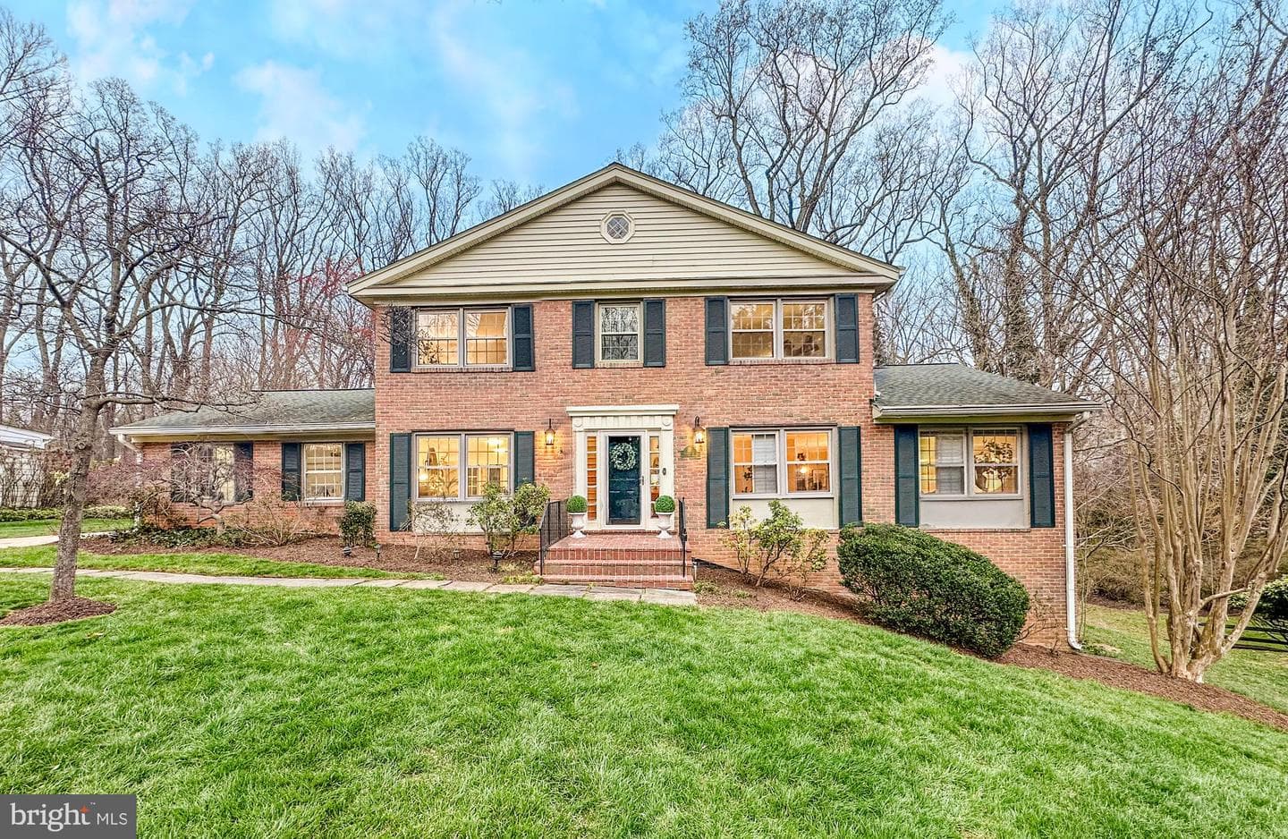 1558 Forest Villa Lane