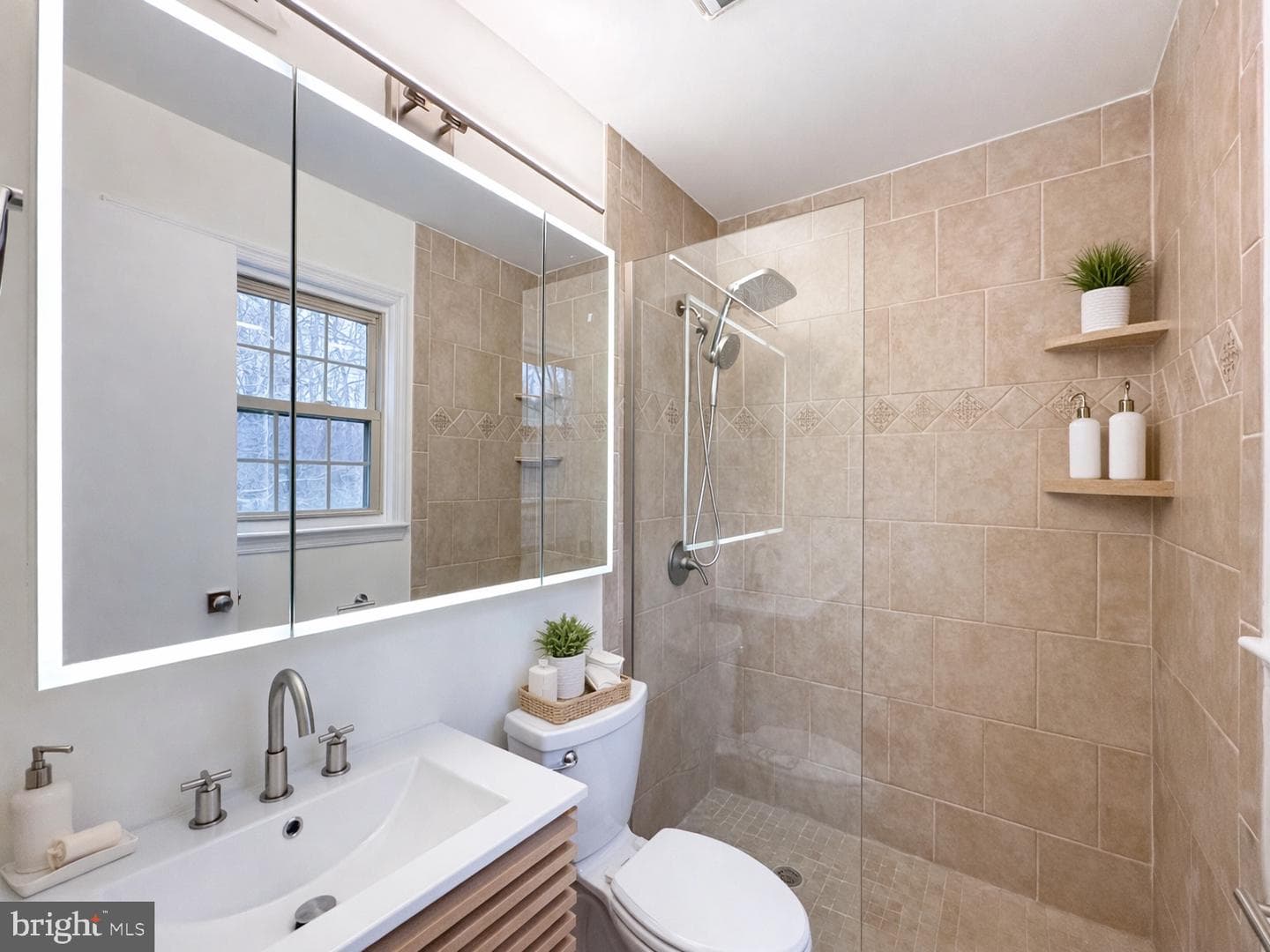 1558 Forest Villa Lane photo 30