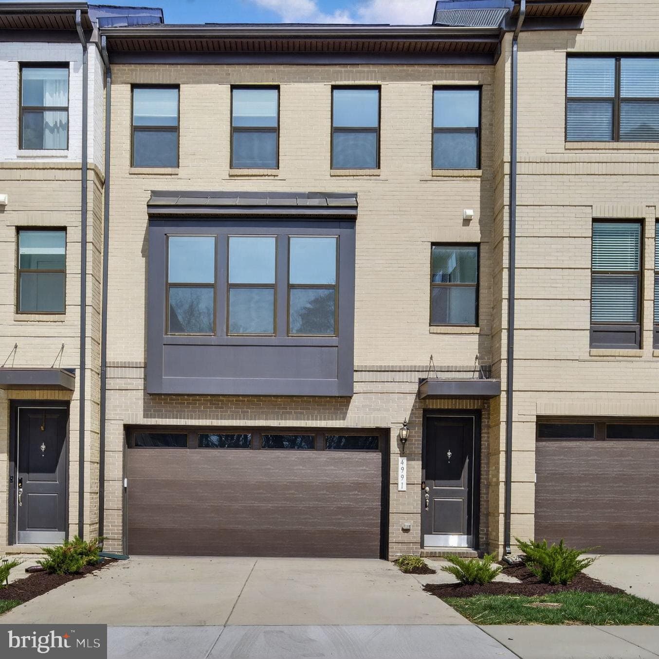 4991 Longmire Way photo 3
