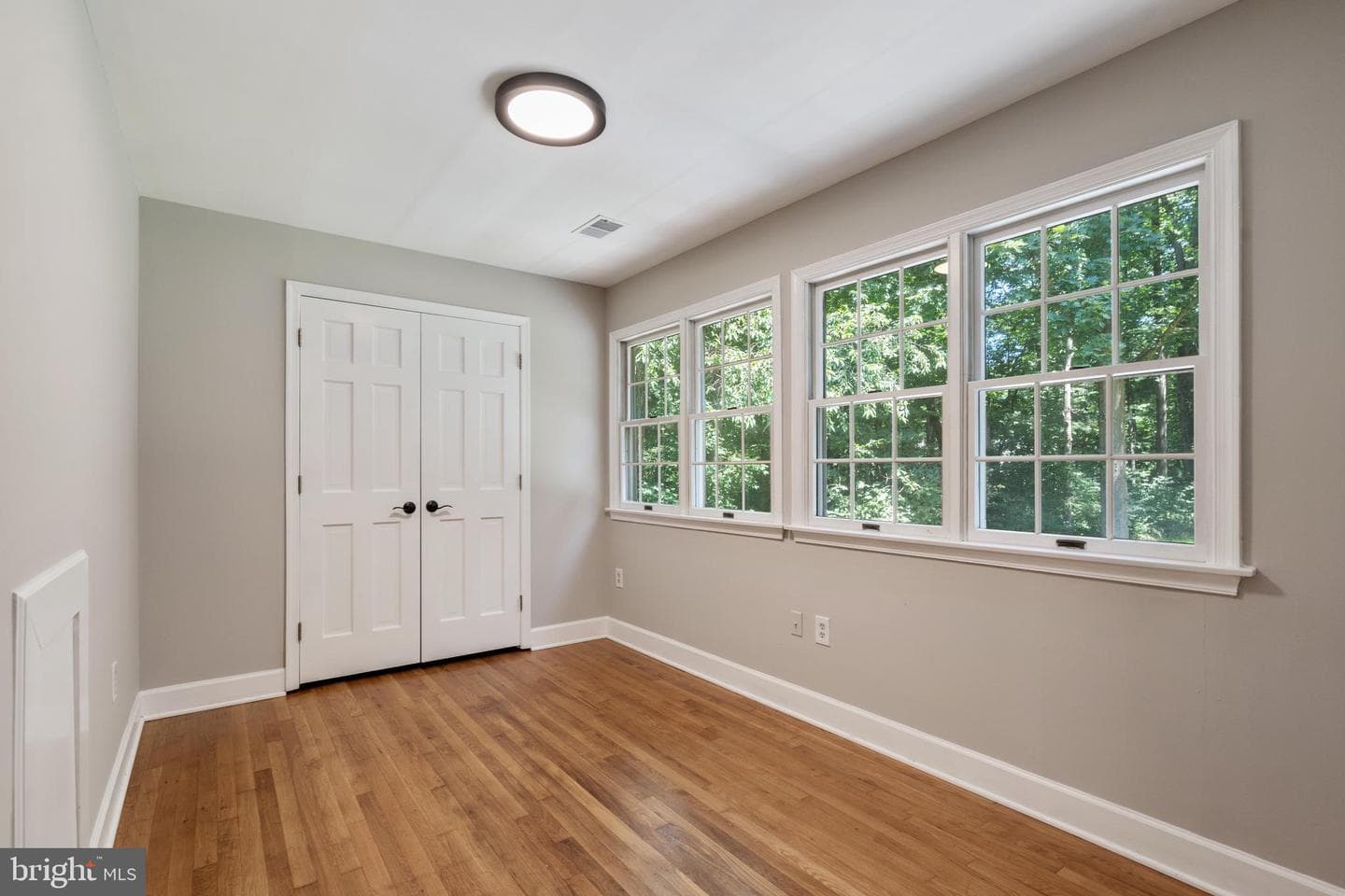 10418 Adel Road photo 21