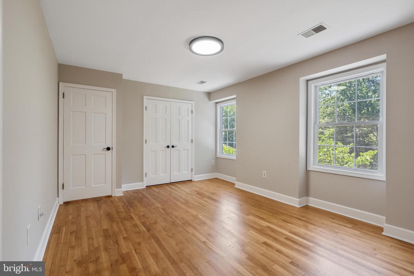 10418 Adel Road photo 22