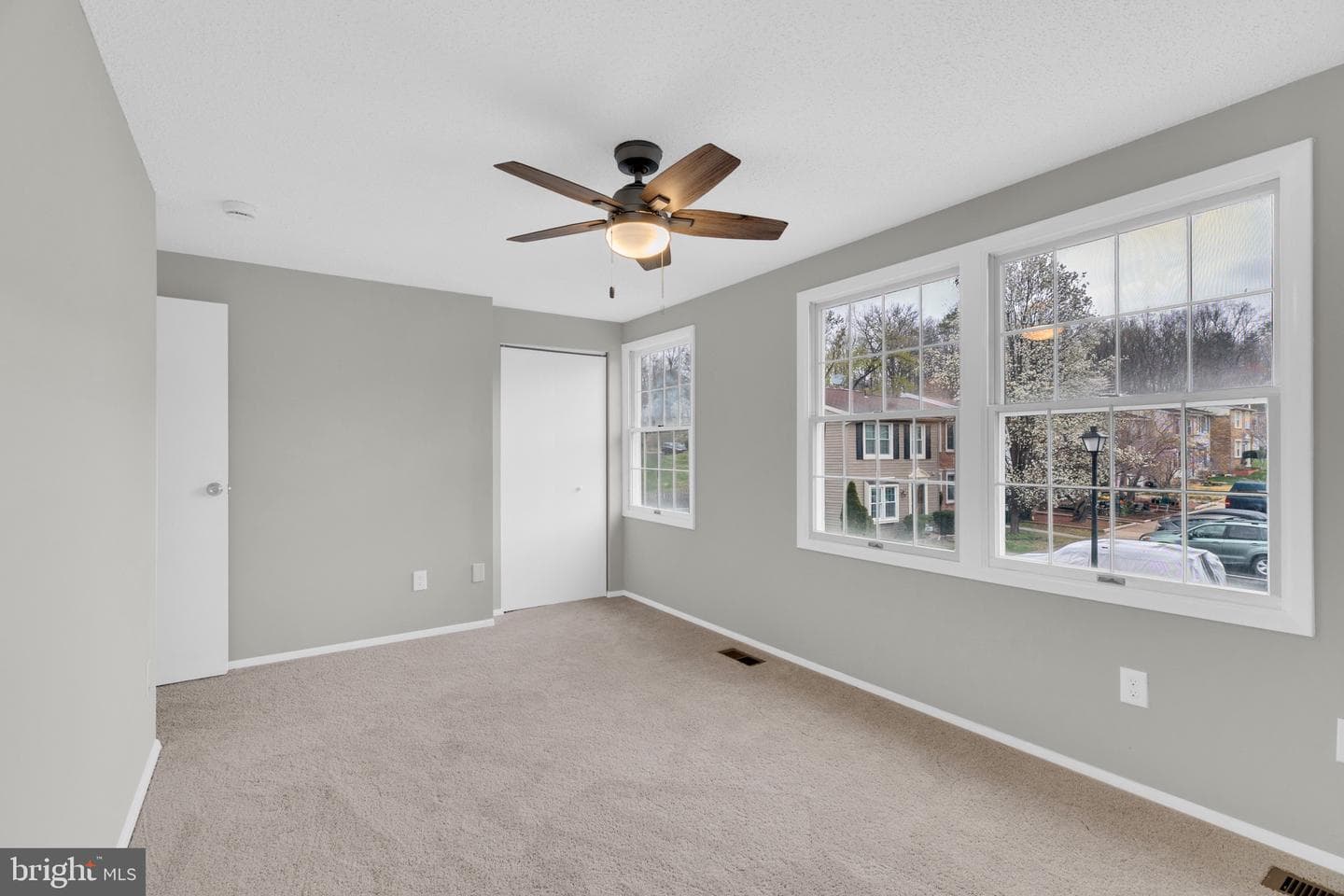 8677 Hickory Ridge Court photo 15