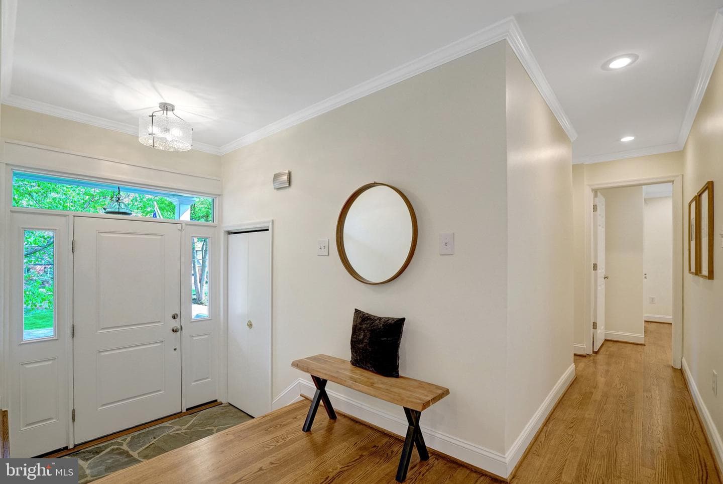 3911 Locust Lane photo 3