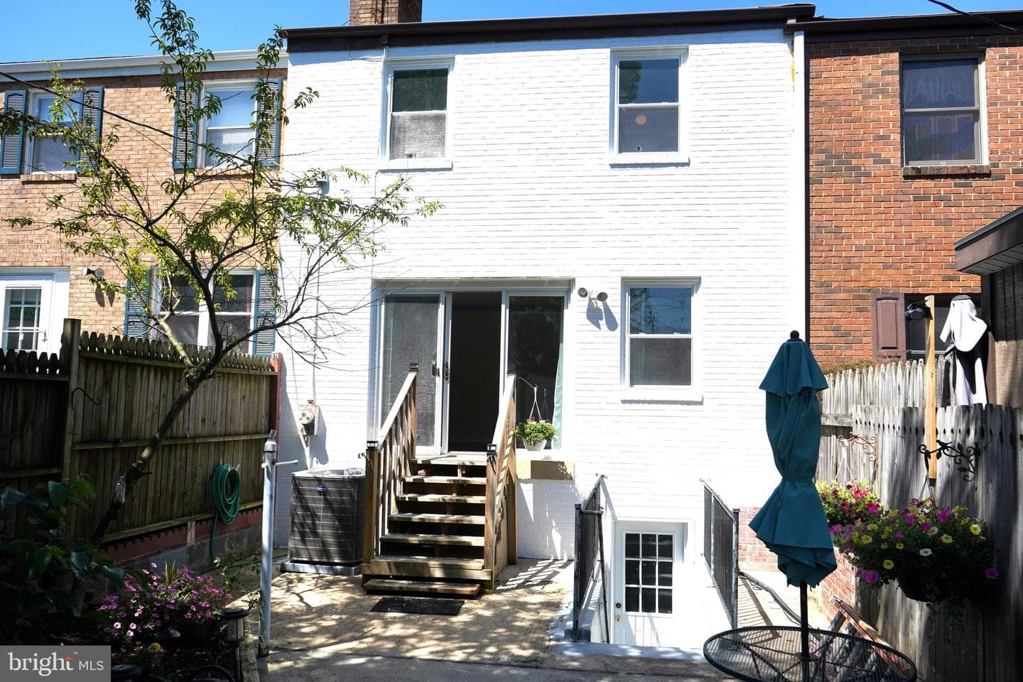3364 Ardley Court photo 4