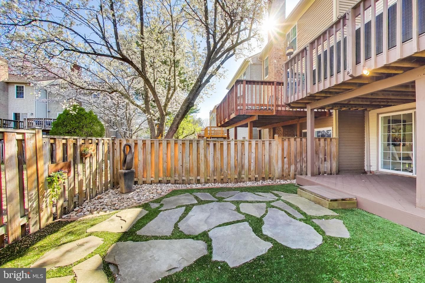 7812 Solomon Seal Drive photo 38