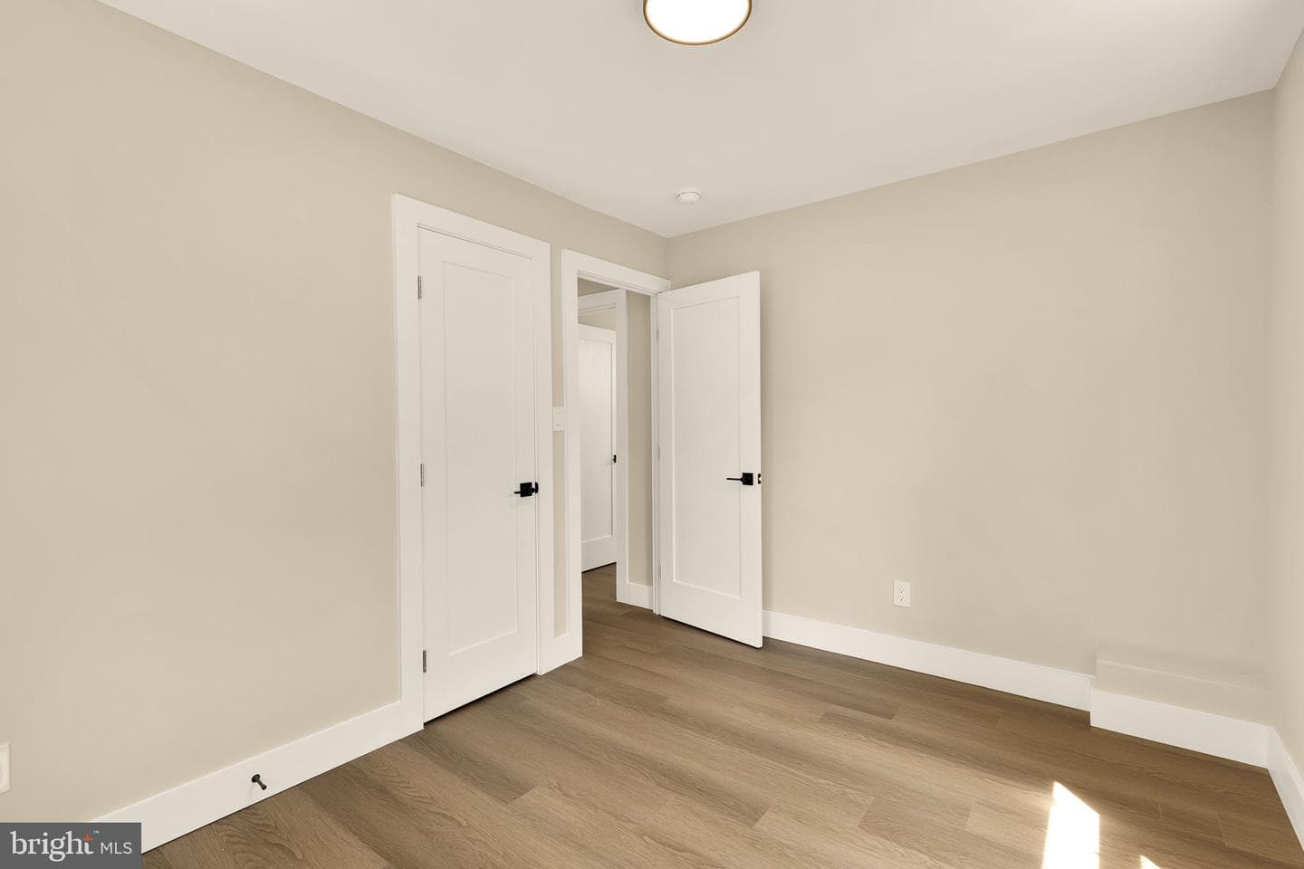 2631 Farmington Drive photo 20