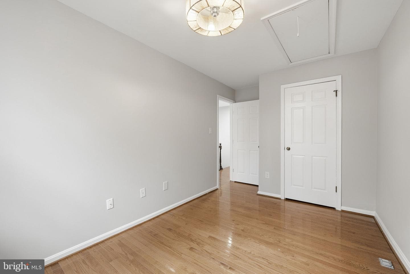 5872 Langton Drive photo 23
