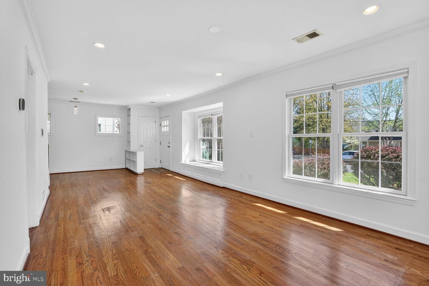 6610 Cavalier Drive photo 5