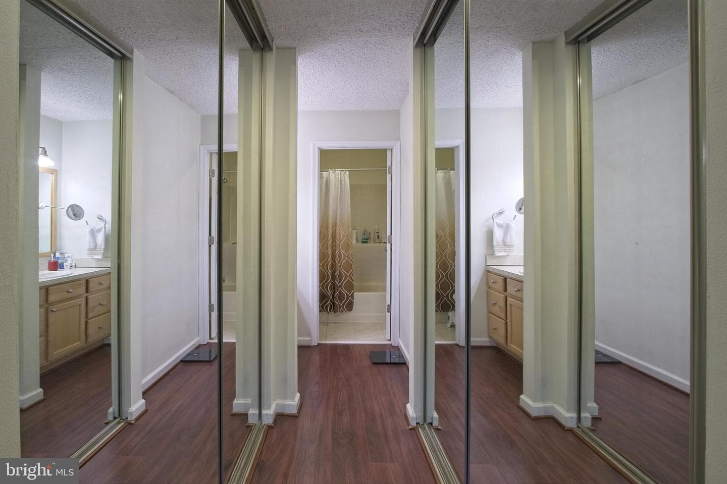 11045 Villaridge Court photo 22