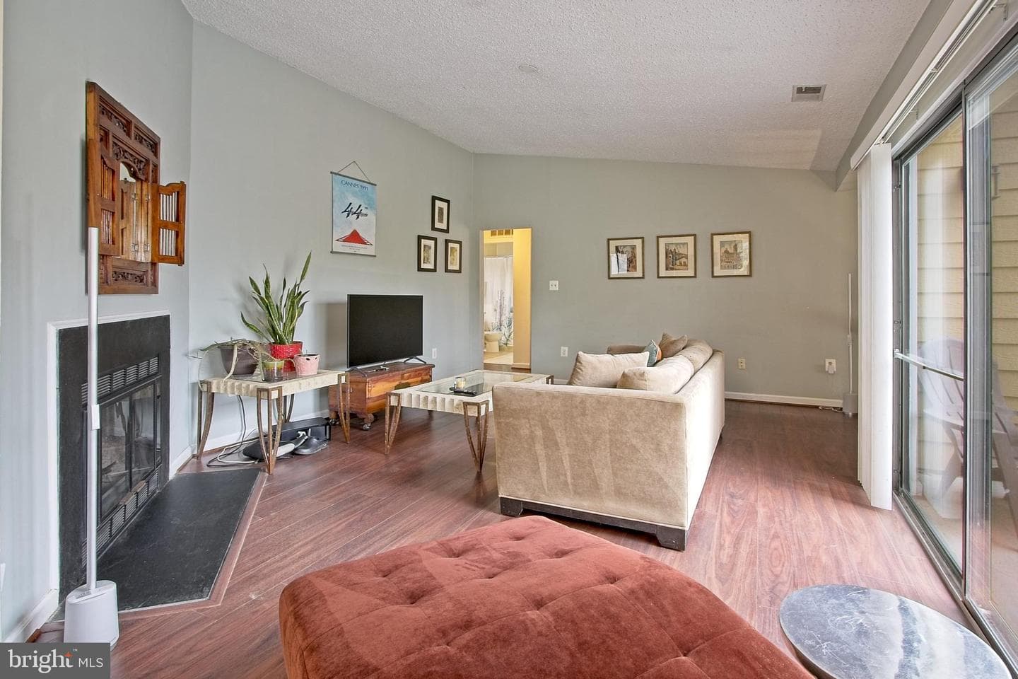 11045 Villaridge Court photo 7