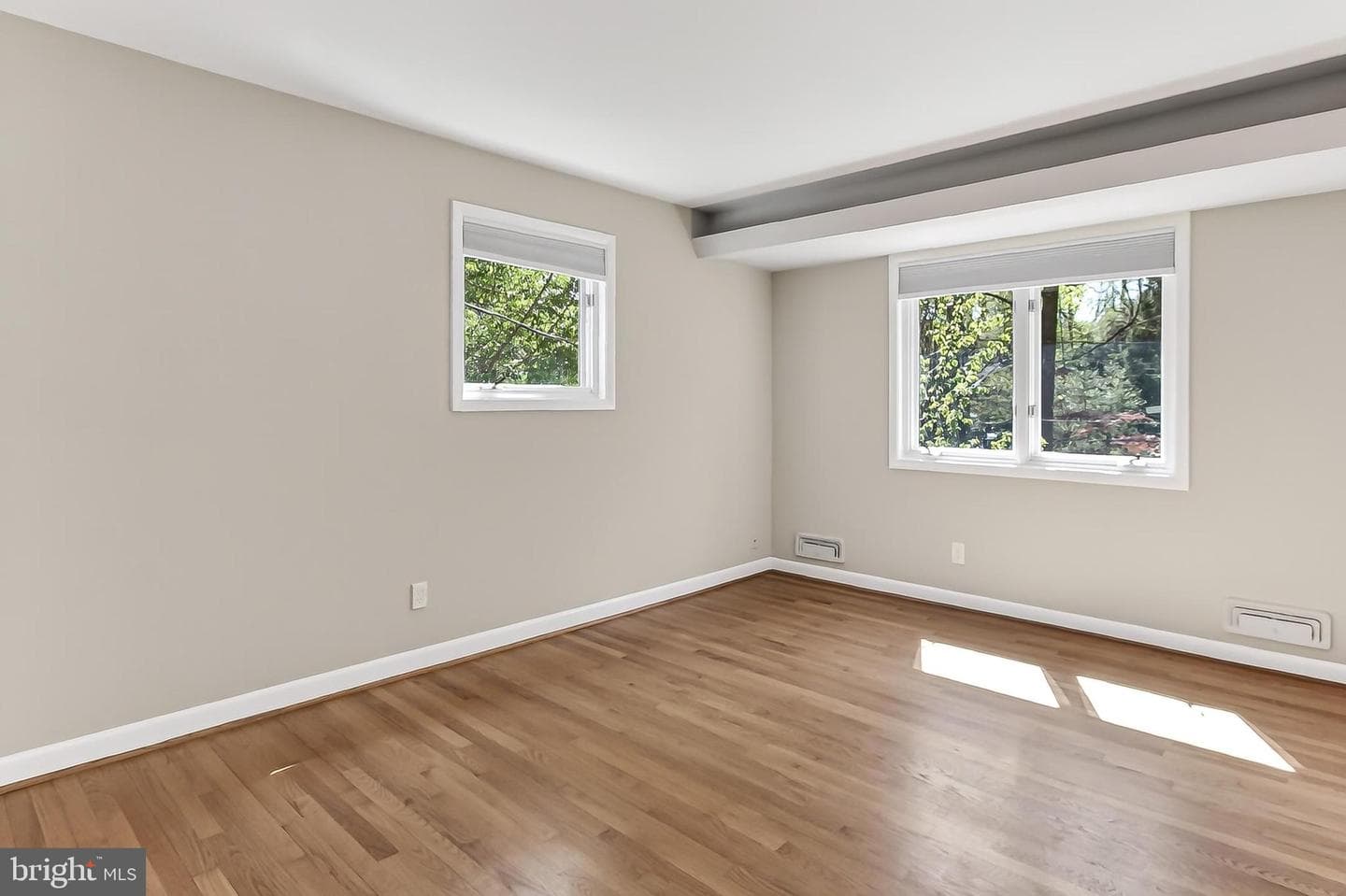6362 Burton Circle photo 32