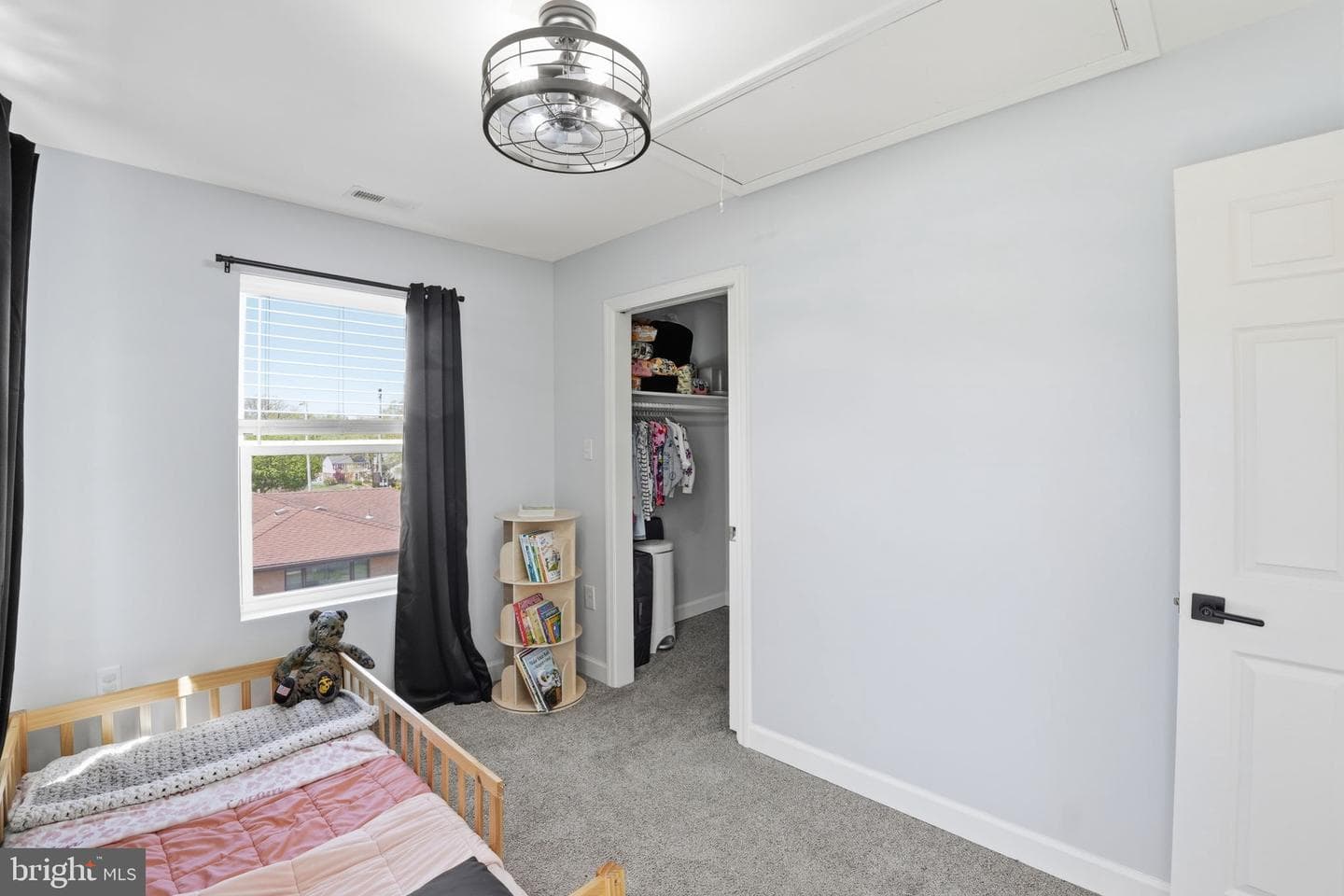 2209 Rollins Drive photo 29